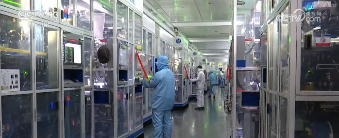 深入洞察赛事：我们对各支参赛队伍的战术打法、核心球员的近期状态以及教练团队的临场指挥进行专业解读，帮助您更全面地理解比赛 - 海星体育