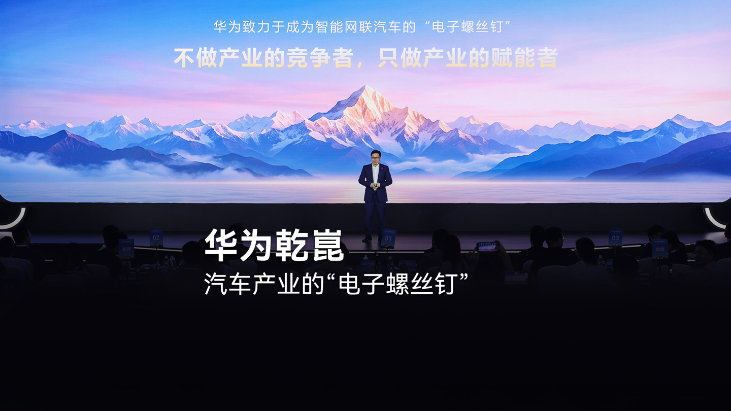深入洞察赛事:我们对各支参赛队伍的战术打法、核心球员的近期状态以及教练团队的临场指挥进行专业解读,帮助您更全面地理解比赛 - 海星体育